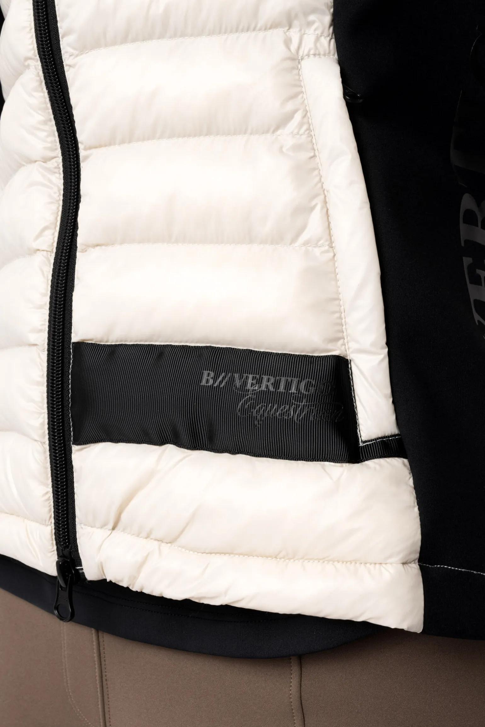 B Vertigo Sia ultralett, fôret ridevest til dame