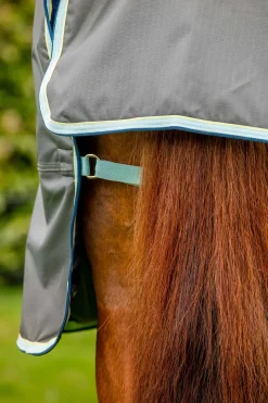 Horseware Amigo Hero Ripstop Plus utedekken med avtakbar hals, 200g