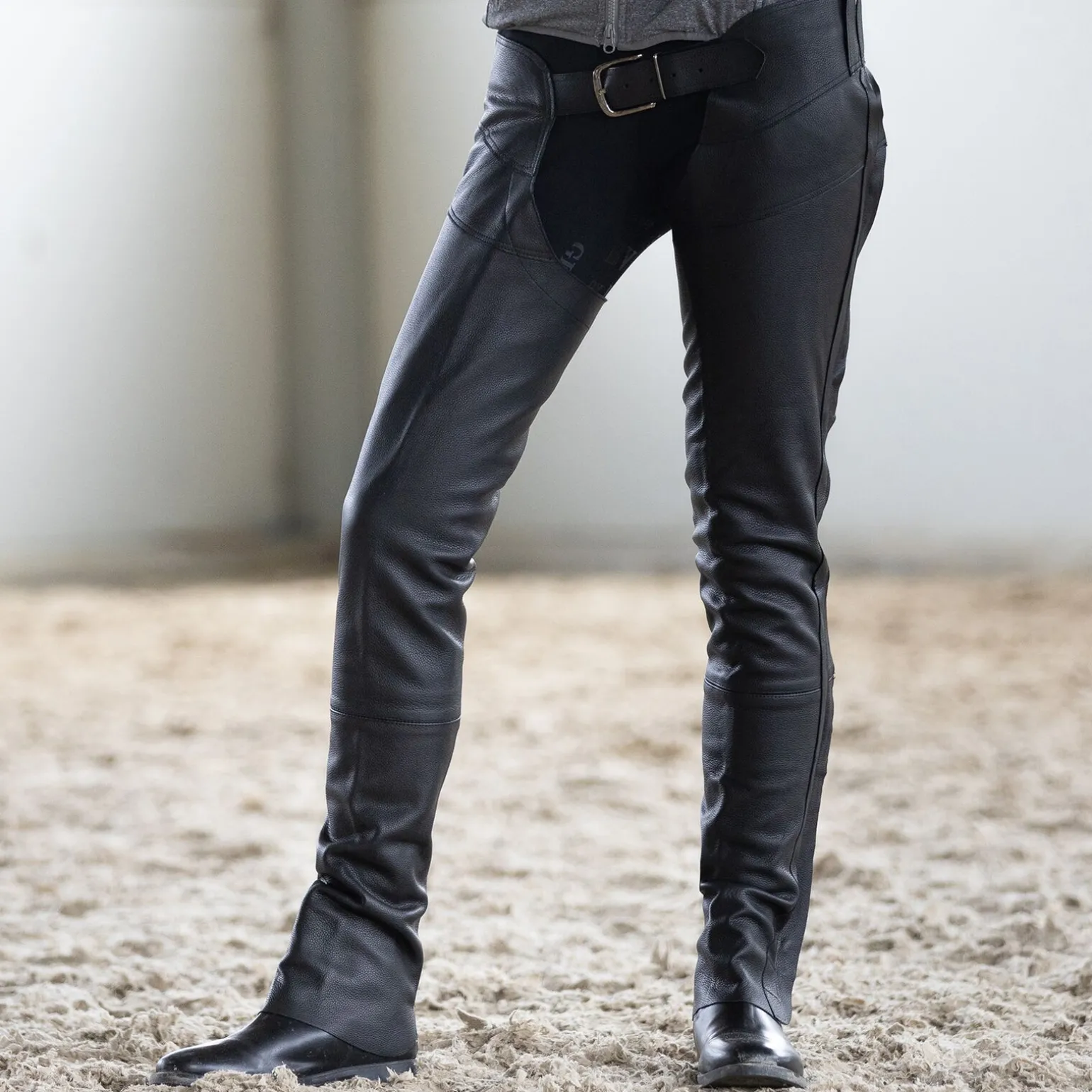 Horze Blake helchaps i lær