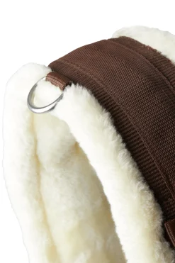 Horze Tartu dressurgjord i neopren med fast fuskepels